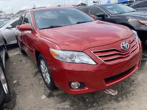 Toyota Camry LE 4dr Sedan (2.5L 4cyl 6A) 2011 Red