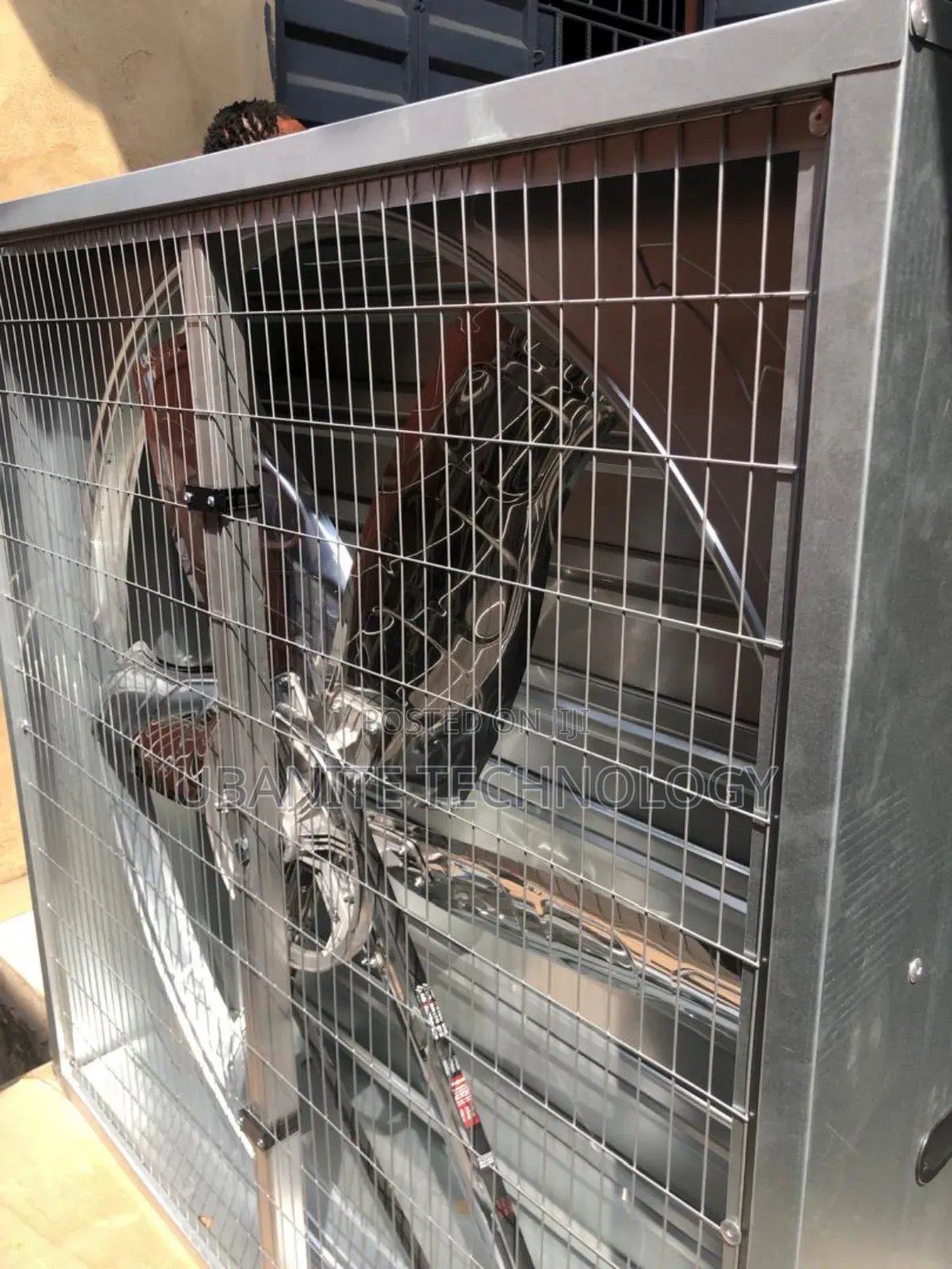 Poultry Fan 44" 380 V