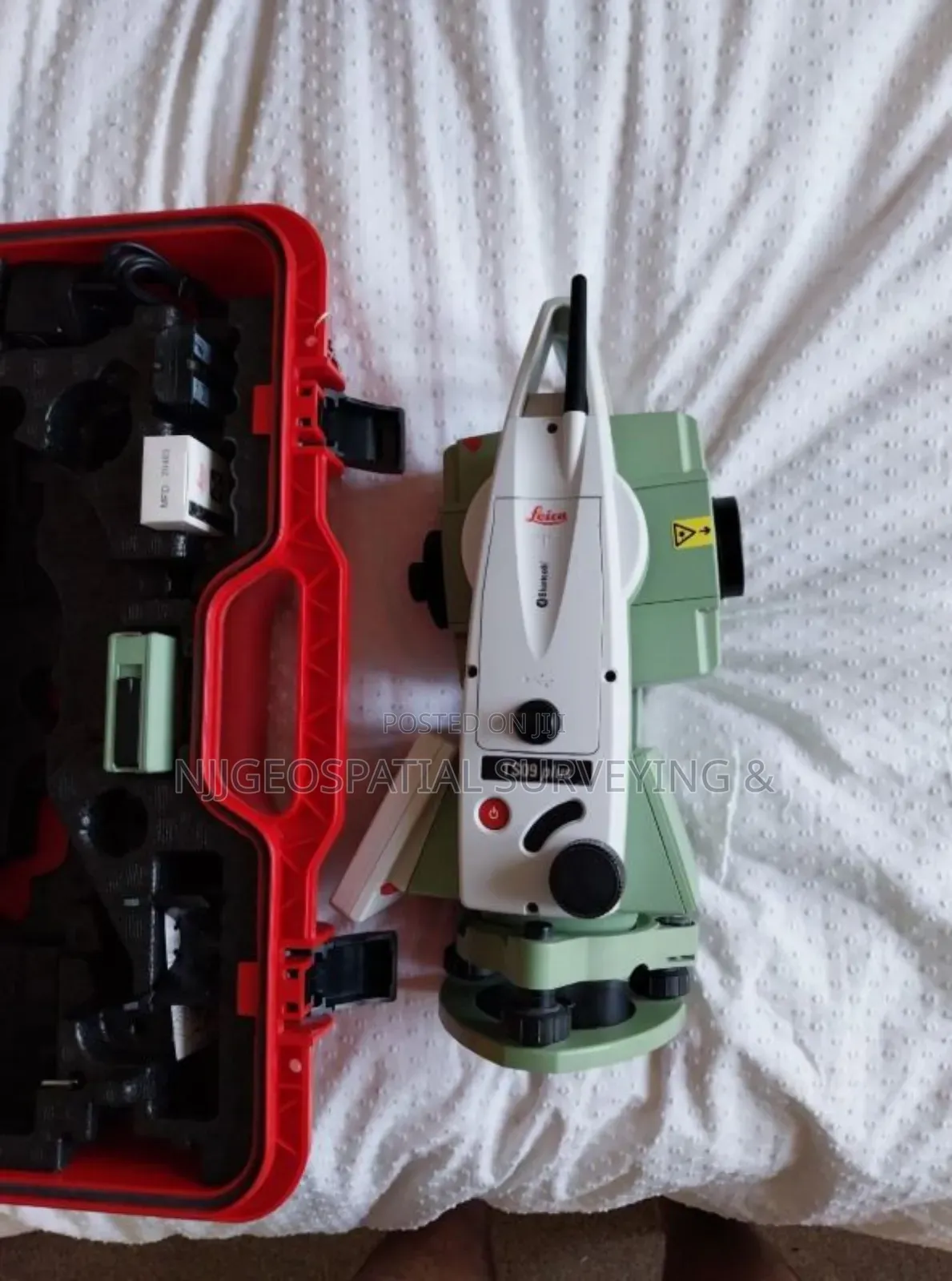 Leica Ts09 Plus R500 5"