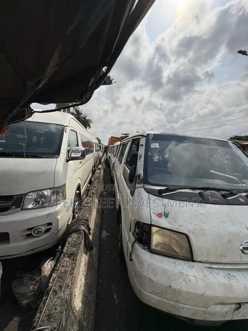 Mazda Bongo 2010 White