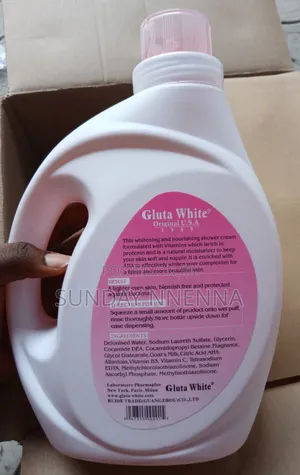 Gluta White Shower Bath