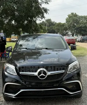 Mercedes-Benz GLE-Class 2016 Black
