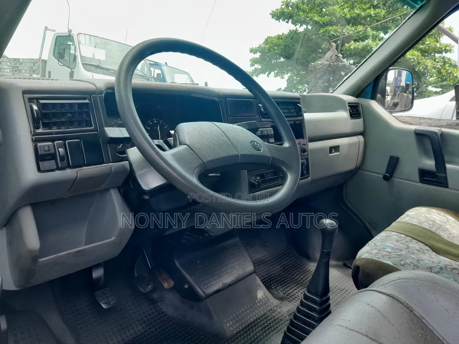 Volkswagen Transporter 2005 Blue