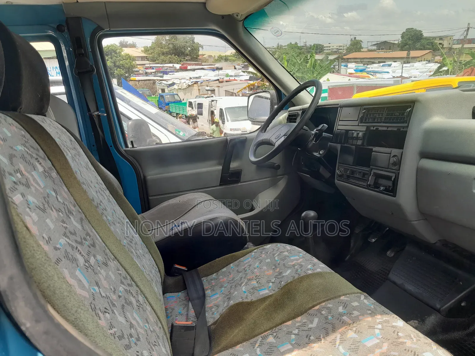 Volkswagen Transporter 2005 Blue