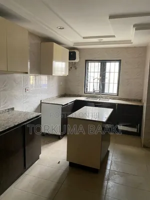 5bdrm Townhouse / Terrace in Jahi Gilmore for rent