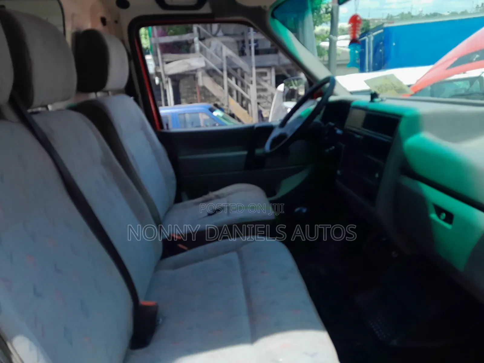 Volkswagen Transporter 2005 Red
