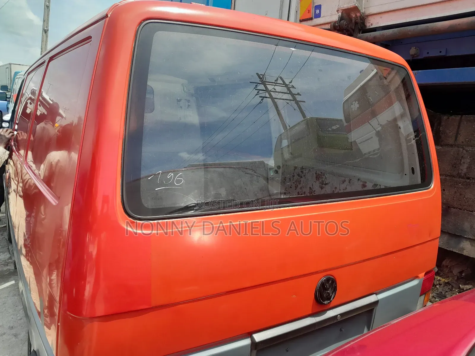 Volkswagen Transporter 2005 Red