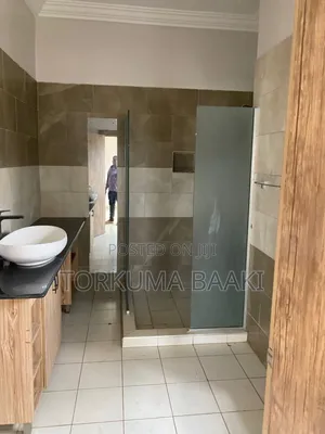 5bdrm Townhouse / Terrace in Lifecamp for rent