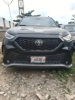 Toyota Highlander XLE 2019 Black
