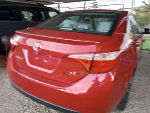 Toyota Corolla LE 4dr Sedan (1.8L 4cyl CVT) 2014 Red
