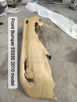 Front Bumper Es 350 2010