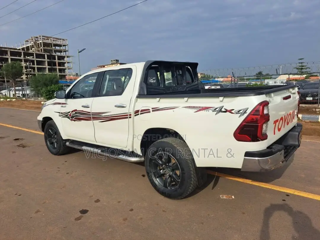 Hilux for Rent
