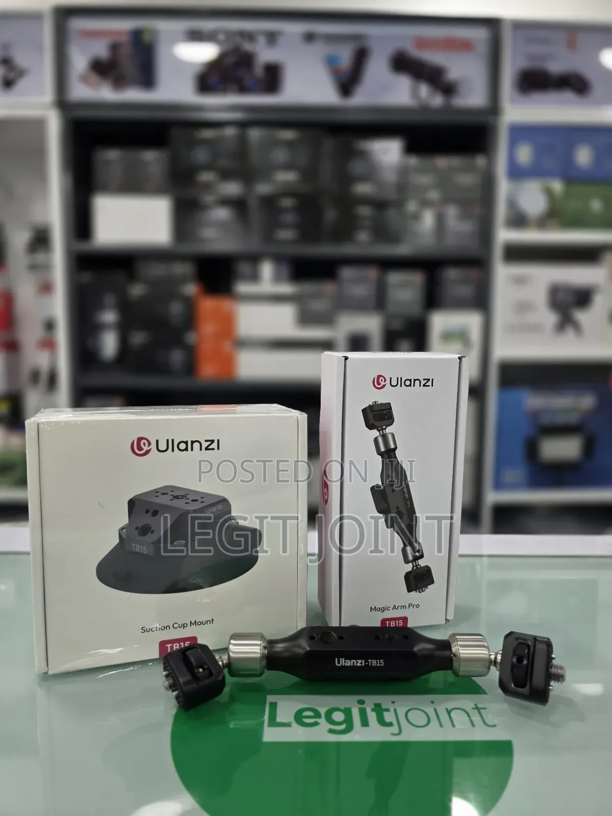 Ulanzi Suction Cup Mount + Magic Arm Pro
