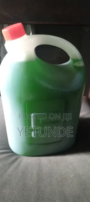 Liquid Soap for Washing Dishes