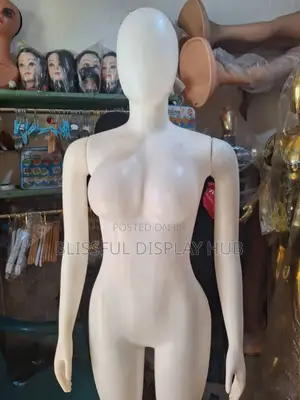 Female White Mannequins