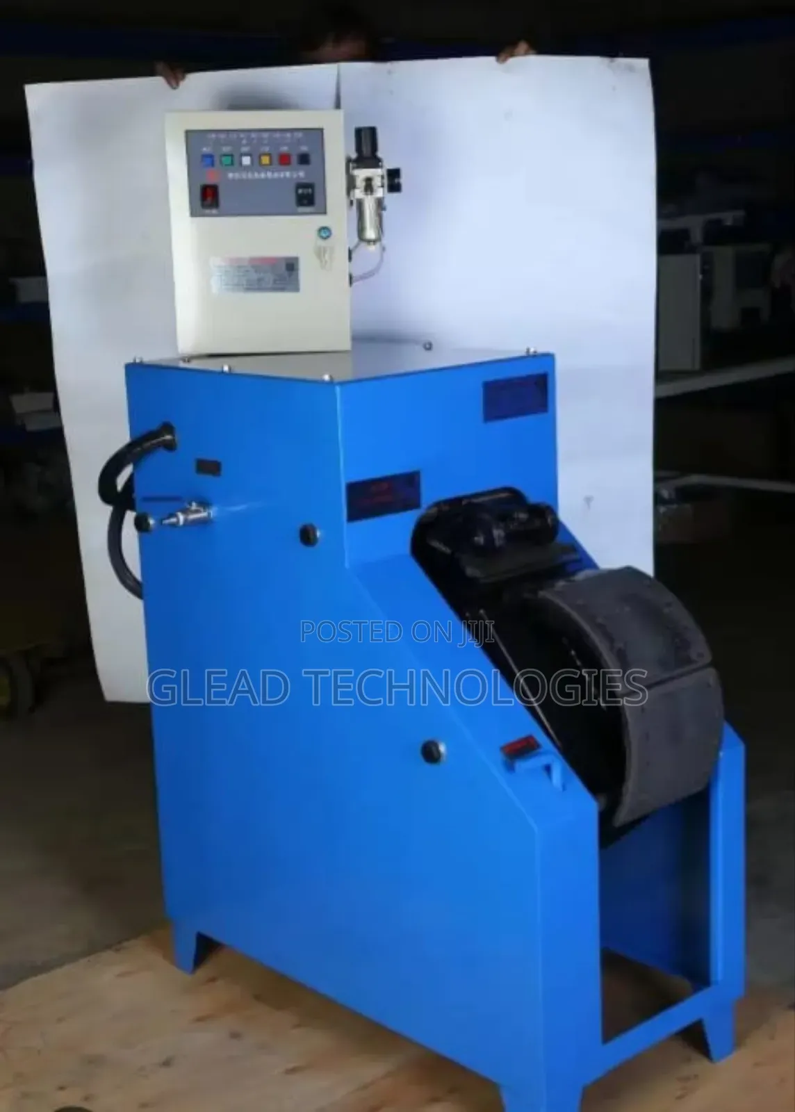 Break Lining Scraper Machine.