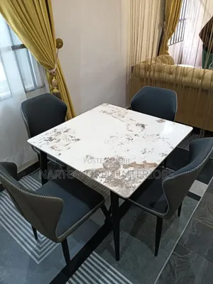 Sleek 4-Seater Marble Dining Set