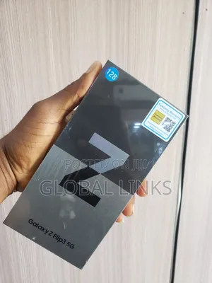 New Samsung Galaxy Z Flip 3 128 GB Black