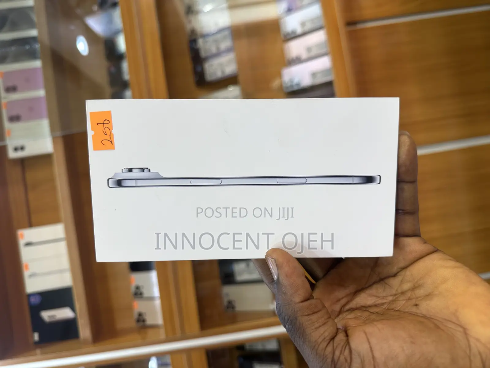 New Apple iPhone 17 256 GB Gray