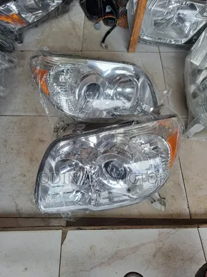 Headlamp Toyota 4runa 2007 Model