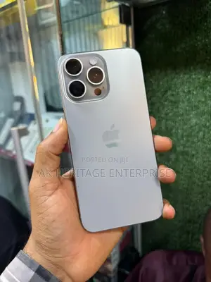 New Apple iPhone 15 Pro Max 256 GB