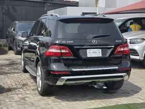 Mercedes-Benz M Class ML400 4MATIC 4dr SUV AWD (3.0L 6cyl Turbo 7A)