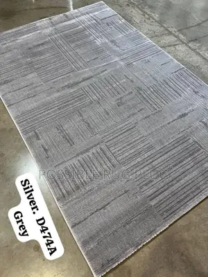 Silver Gray Center Rug