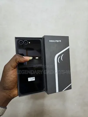 Samsung Galaxy Z Flip7 256 GB Black