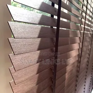 Luxury Wooden Venetian Blinds – Classic Interior Touch