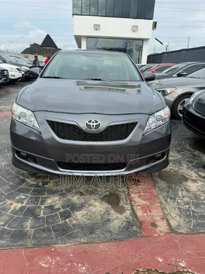 Toyota Camry 2.4 SE Automatic 2008 Gray