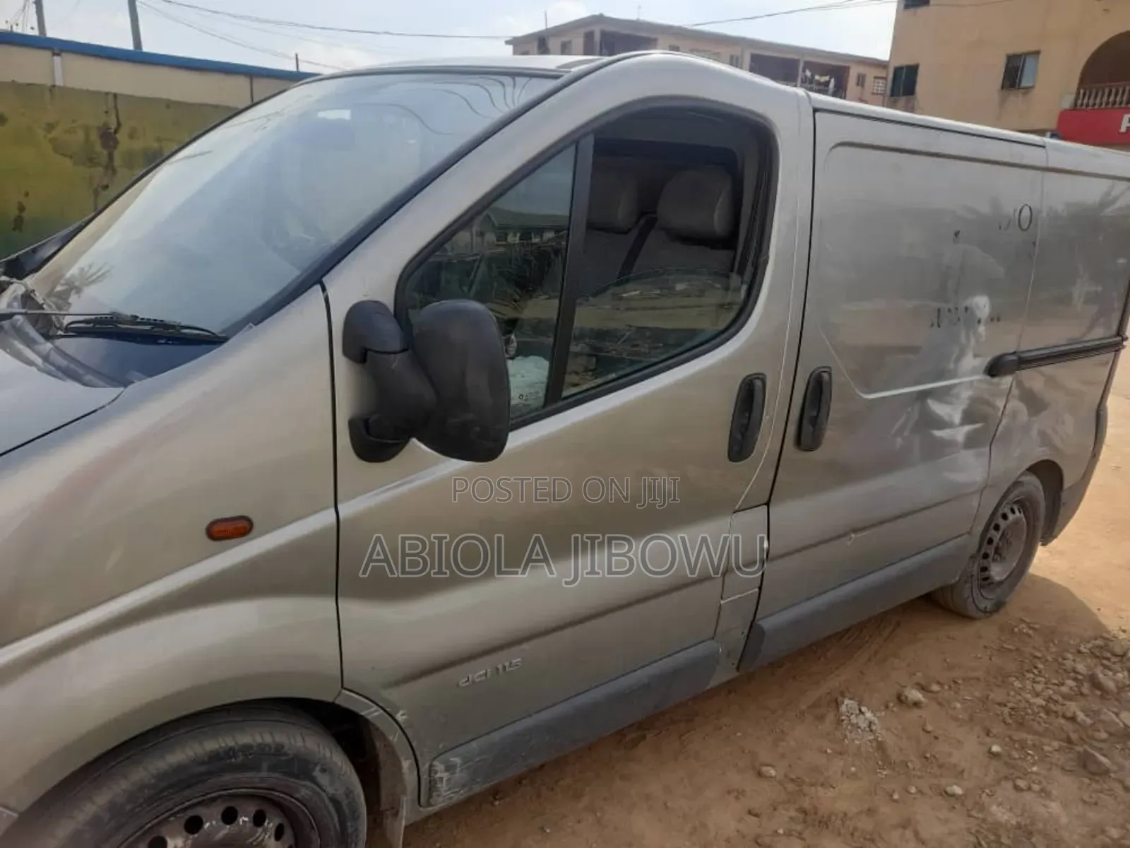 Renault Trafic 2005 Silver