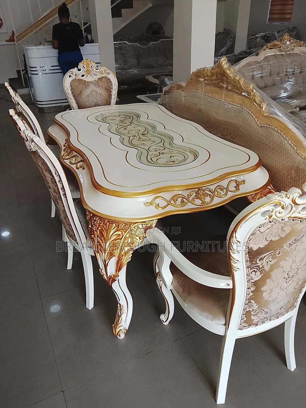Royal Dining Sets