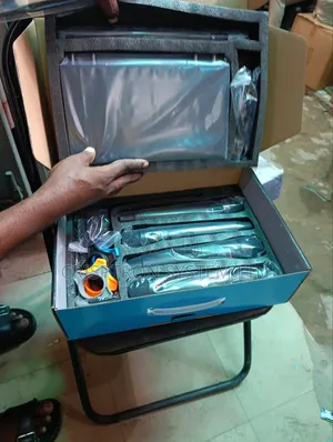 Debra Ux400