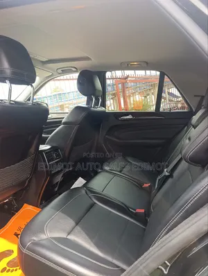 Mercedes-Benz M Class ML350 4MATIC 4dr SUV AWD (3.5L 6cyl 7A) 2014