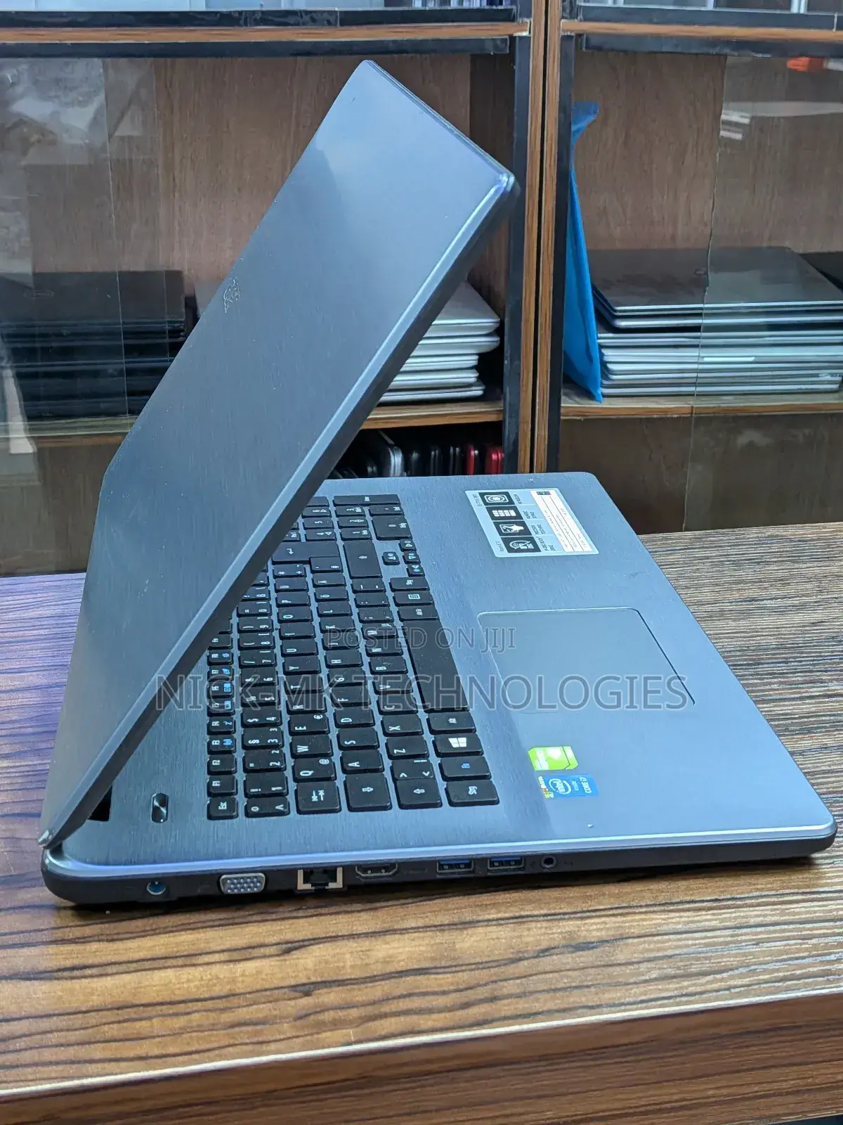 Laptop Acer Aspire E5-771g 8GB Intel Core I7 HDD 1T