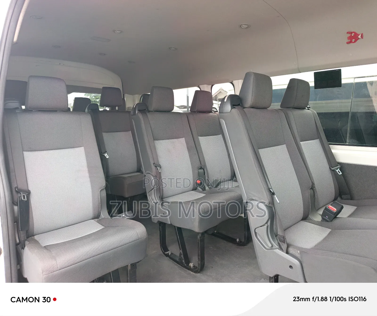 Toyota HiAce 2022 White