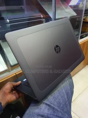 Laptop HP ZBook 17 G3 64GB Intel Core I7 SSD 512GB