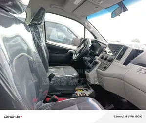Toyota HiAce 2020 White