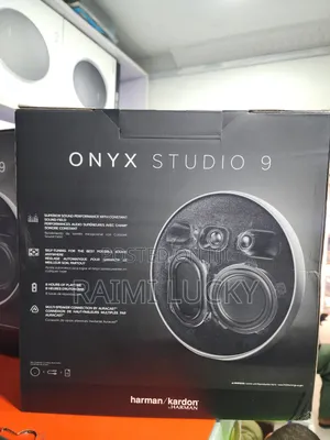 Onyx Studio 9