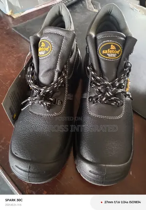 Original Safetoe Shoe
