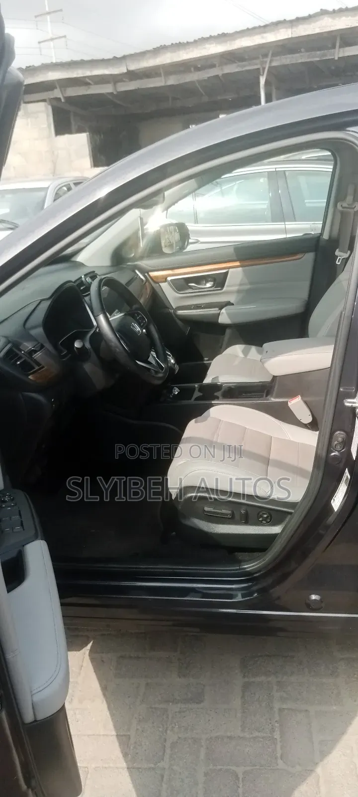 Honda CR-V 2022 Gray