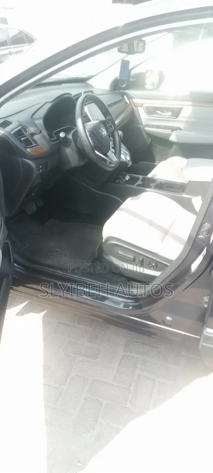 Honda CR-V 2022 Gray