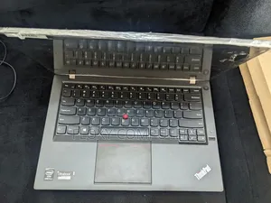 Laptop Lenovo ThinkPad T440s 8GB Intel Core i5 HDD 500GB