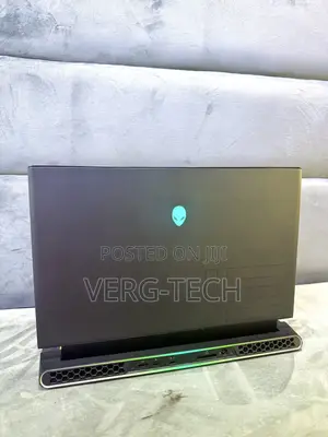 Laptop Alienware M15 R3 16GB Intel Core I7 SSD 1T