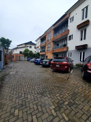 Furnished 4bdrm Townhouse / Terrace in Park View Estate for rent
