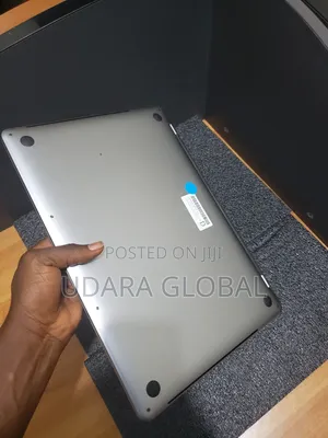 Laptop Apple MacBook Pro 2019 16GB Intel Core I9 HDD+SSD 512GB