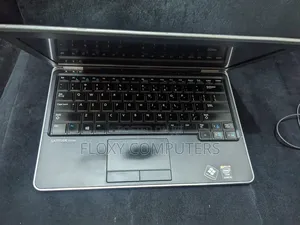 Laptop Dell Latitude E7240 8GB Intel Core I5 SSD 128GB