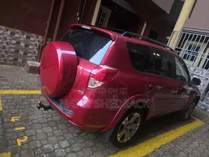 Toyota RAV4 2008 Red