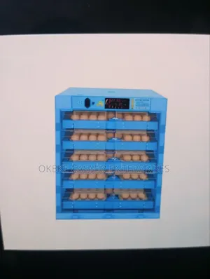 Eggs Incubator Machine