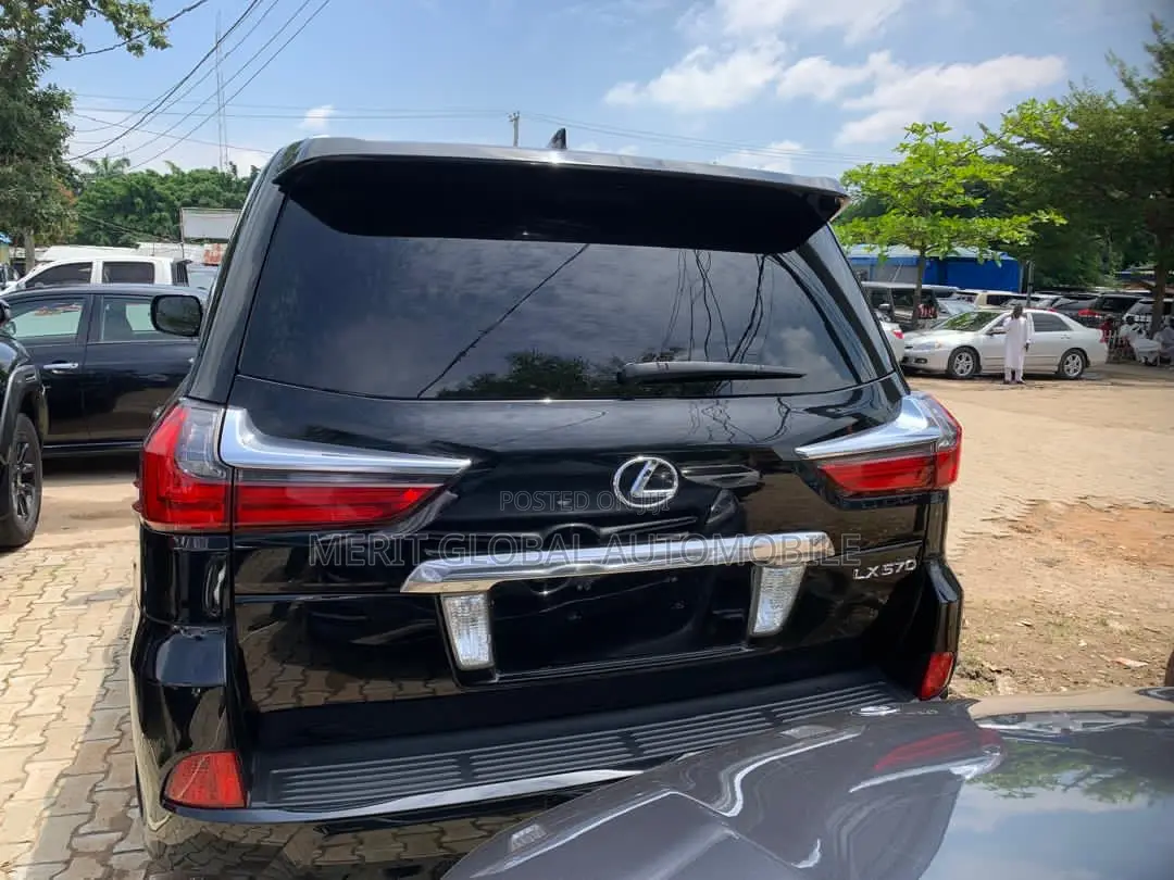 Lexus GX 2016 Black